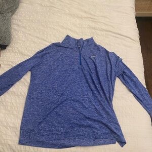 nike womens drift half long sleeve zip shirt